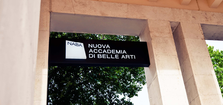 Studiraj umetnost, modu, medije i dizajn sa školarinom na NABA Nuova Accademia di Belle Arti