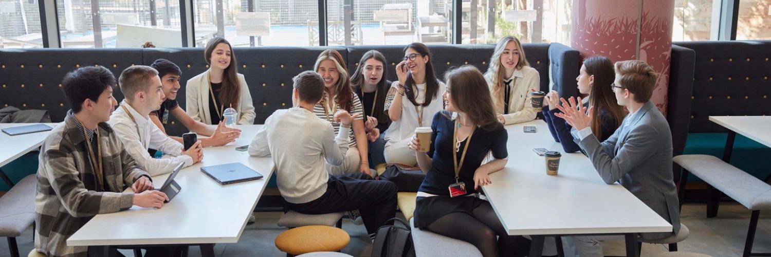 Stipendija od 35% od vodeće internatske škole Abbey College London i Kembridž